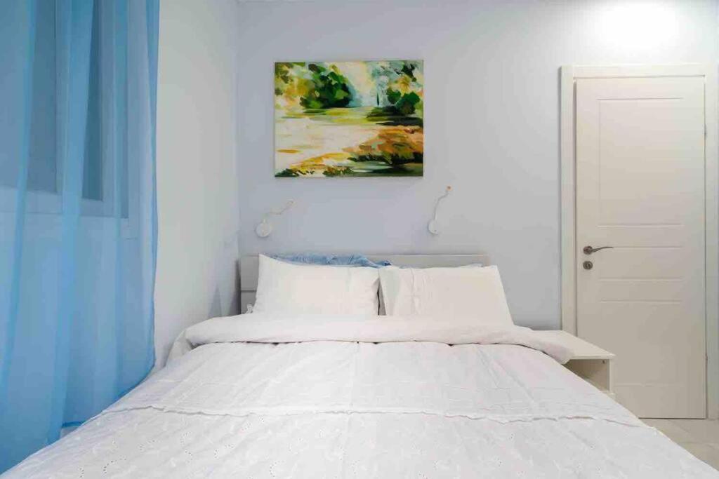 Two Bedrooms Flat With Garden And Free Parking Tel Aviv